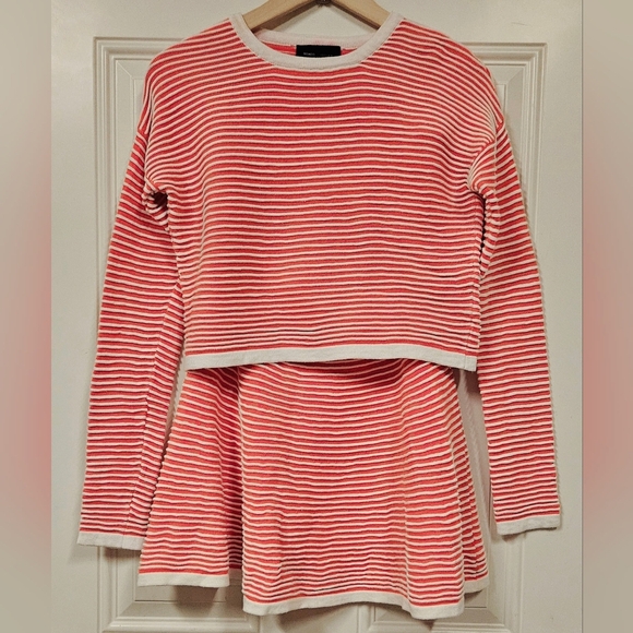Romeo & Juliet Couture Tops - Orange Ribbed knit striped 2 pcs set Cotton long sleeves tops mini Skirt size S